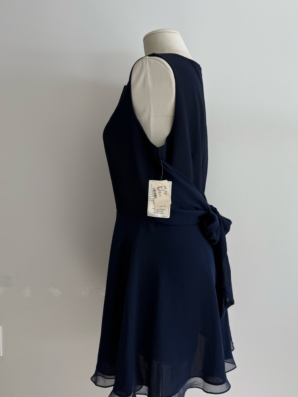 90s Kenar Navy Sleeveless Chiffon Fit-and-Flare Mini Dress - Picture 4 of 12